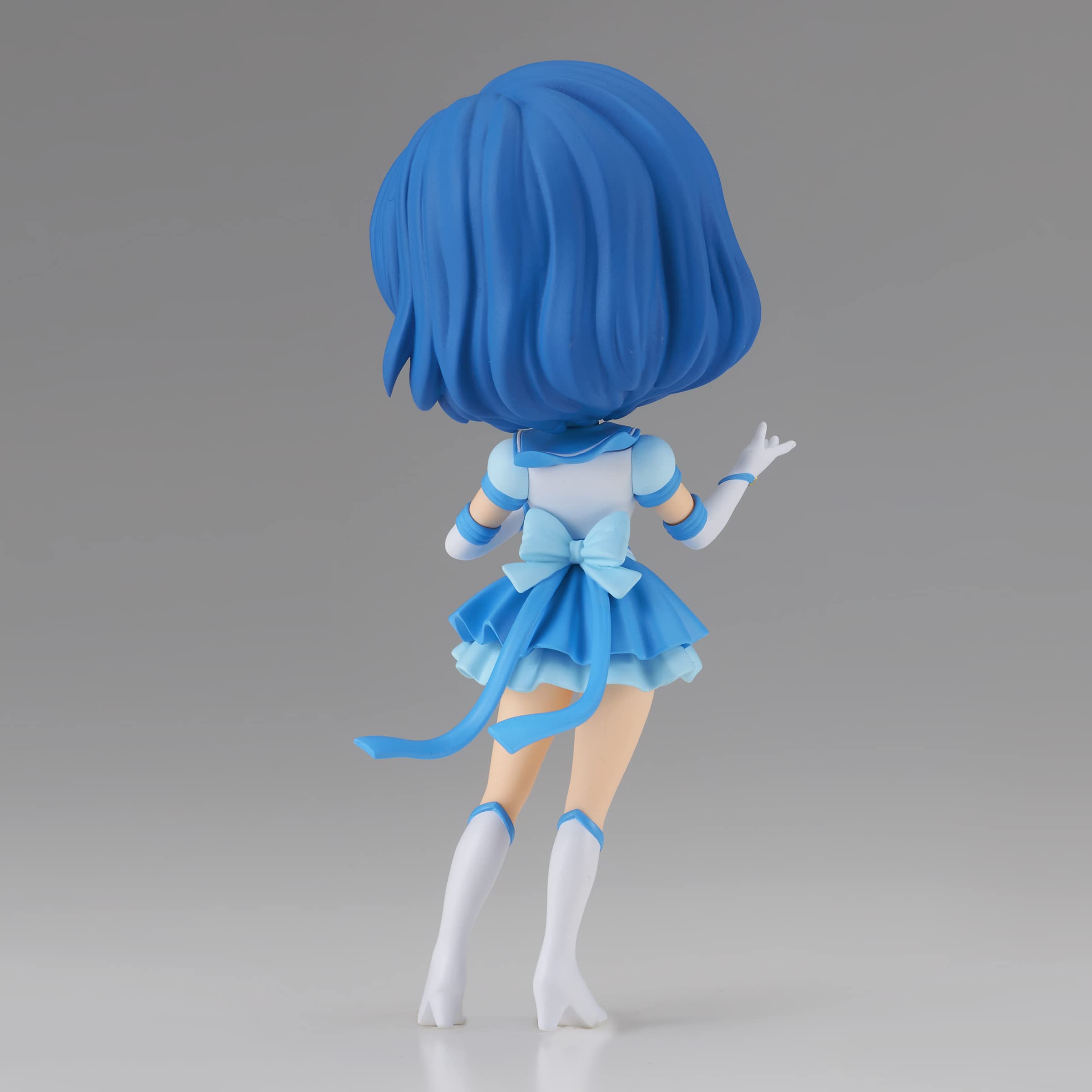 Banpresto Eternal Sailor Mercury Ver A glossy eyes enhance display charm