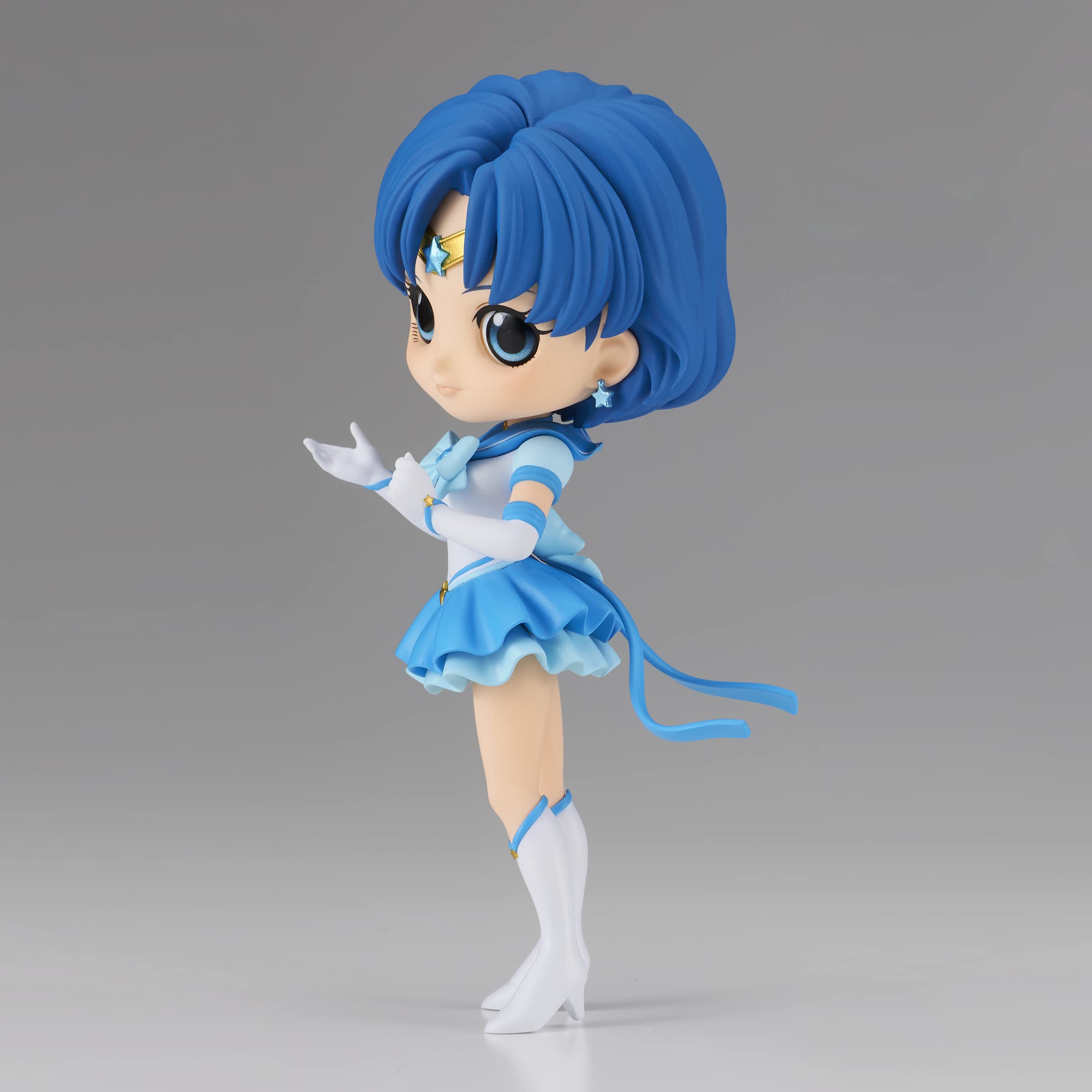 Banpresto Eternal Sailor Mercury Ver A close-up highlighting facial details