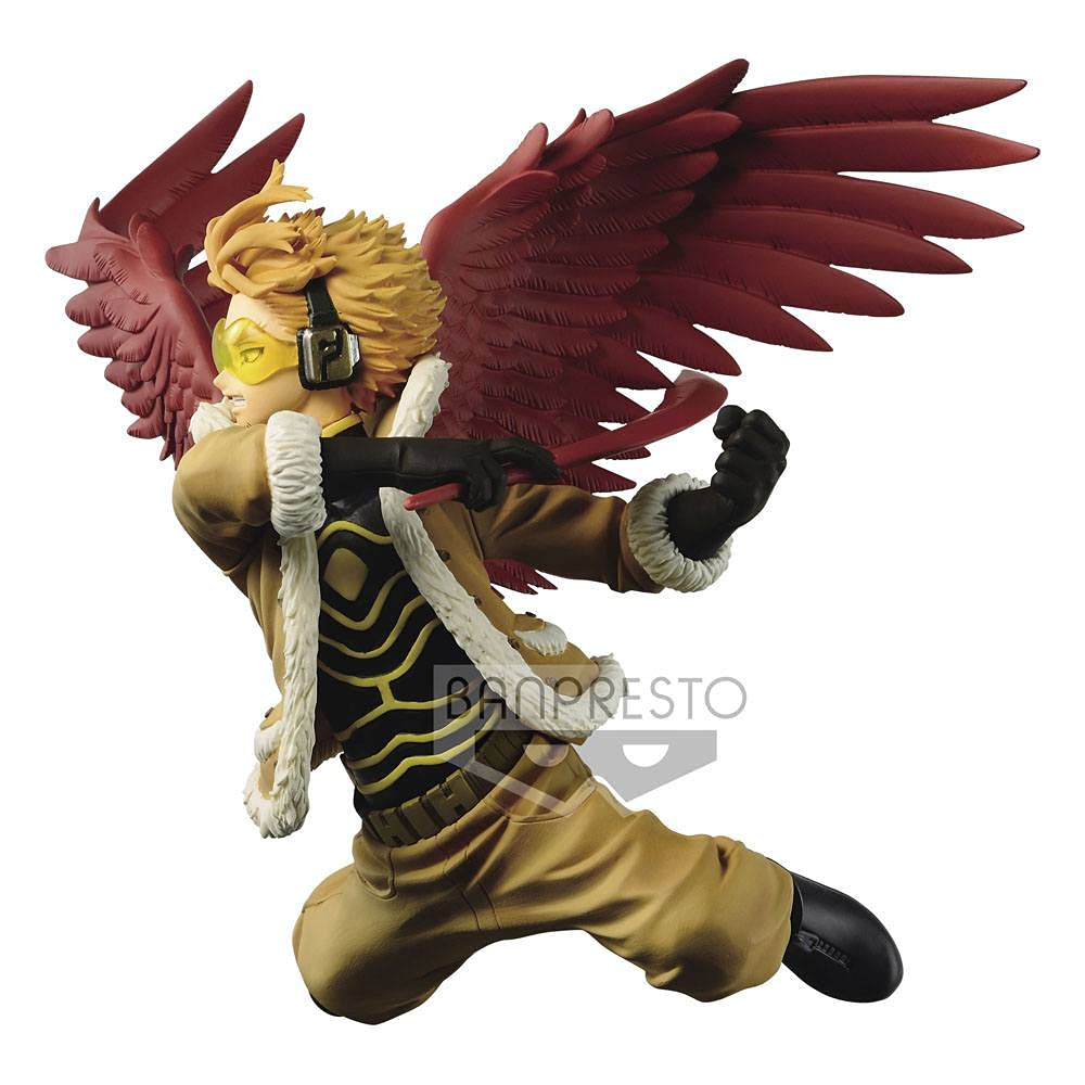BanPresto Hawks vol.12 side view figure, showcasing compact desk display.