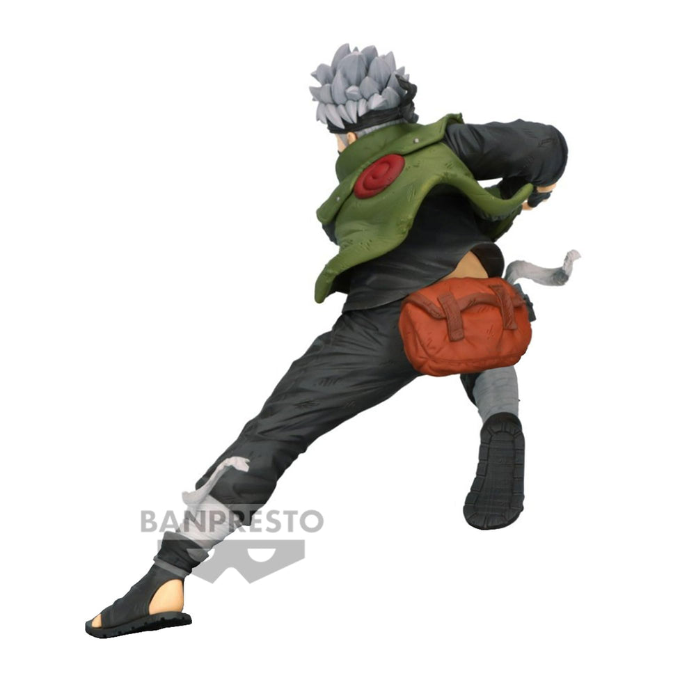 Banpresto Kakashi collectible piece enhances Naruto fan displays with authentic licensing cues.