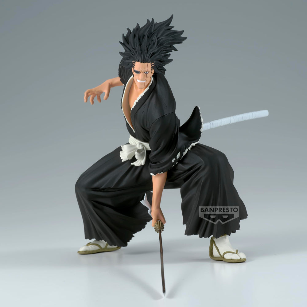 Banpresto Kenpachi Zaraki figure side view, ideal for showcasing a bold pose.