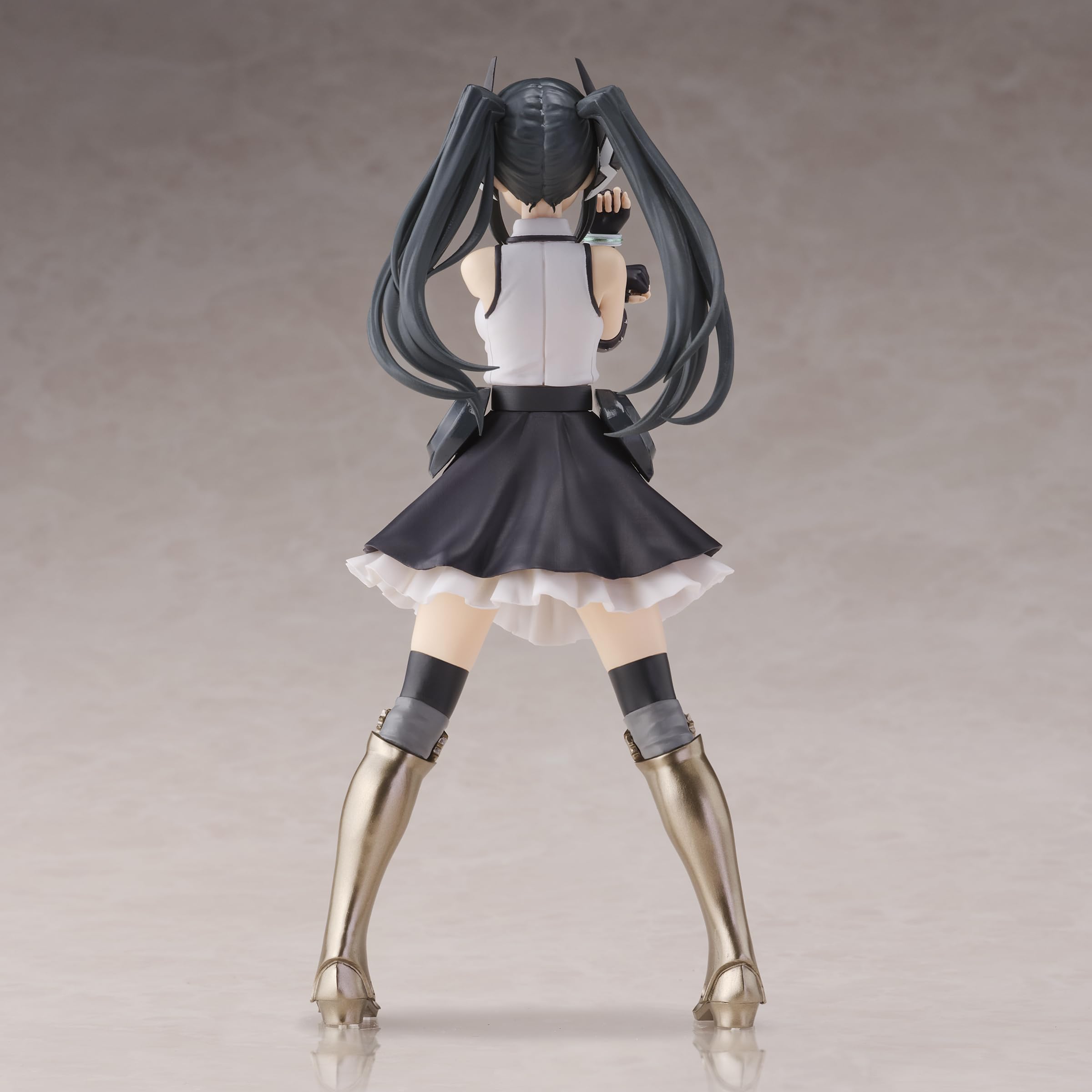 Banpresto Lady Black official Bandai Namco license label ensures authenticity.
