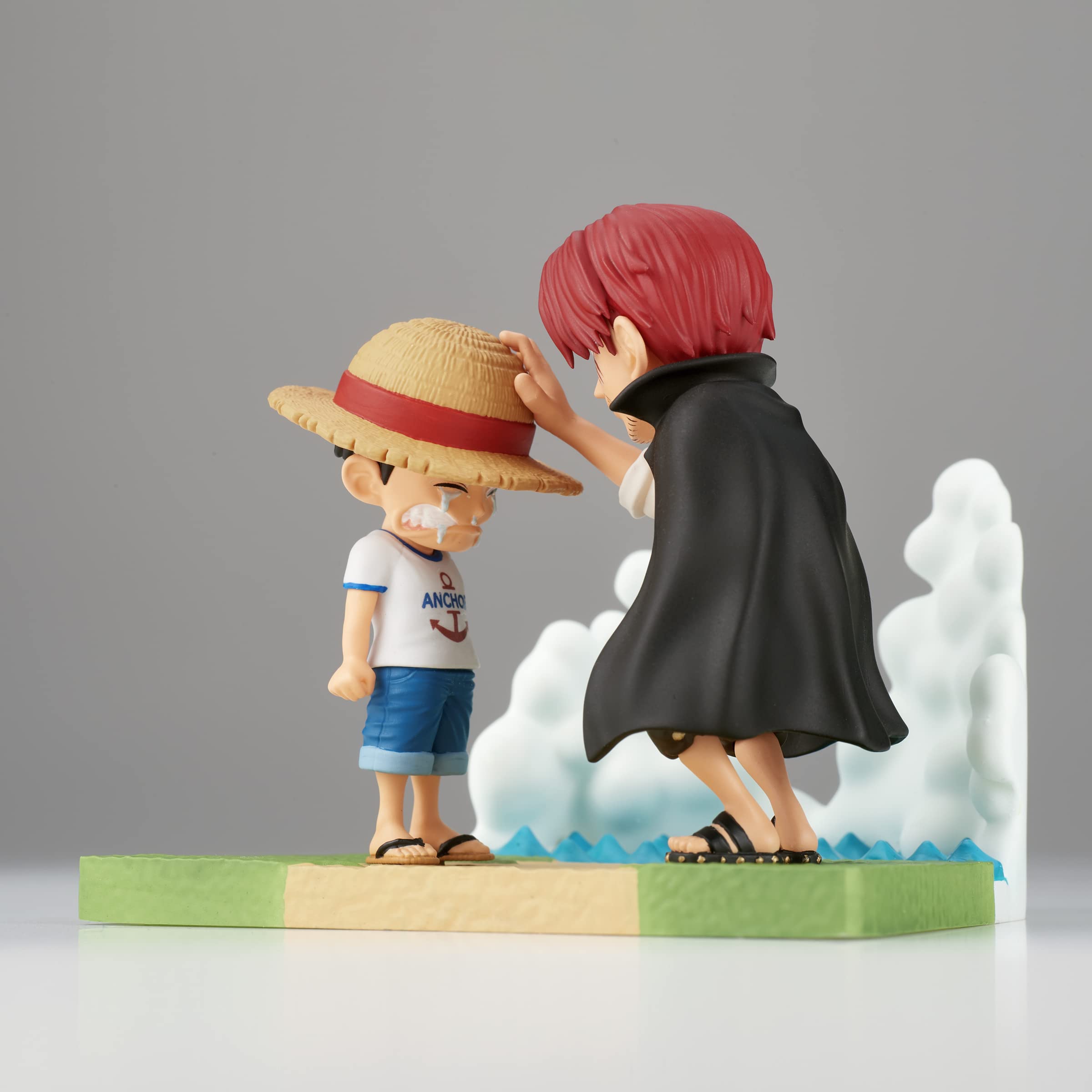 Banpresto collection accessory that pairs well with other World Collectable Figures.