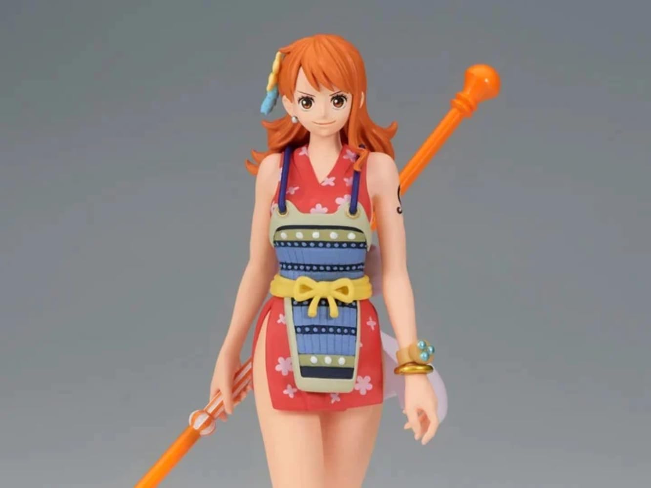 Banpresto Nami Shukko figure front view highlights iconic silhouette for collectors.
