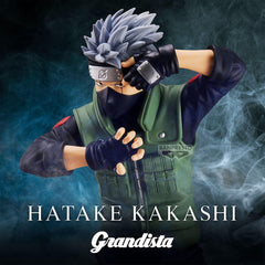Banpresto Kakashi Grandista with other figures creates a dynamic display.