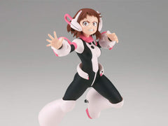 Close-up of Banpresto Ochaco Uraraka vol.32 figure highlighting sculpt details.