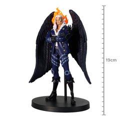 King DXF from One Piece by Banpresto ready to enhance display setups.