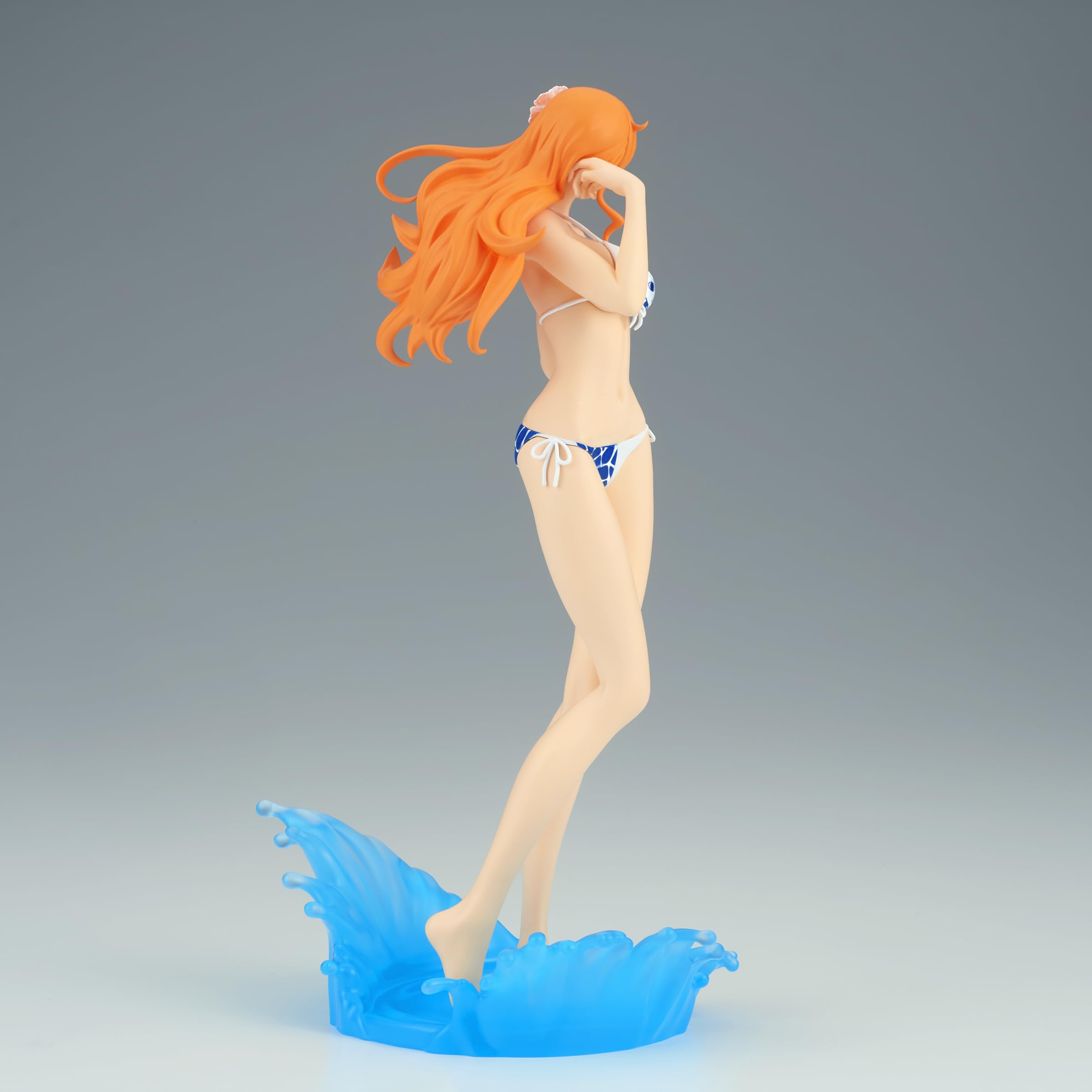 Banpresto Nami Splash Style base stand included for stable setup