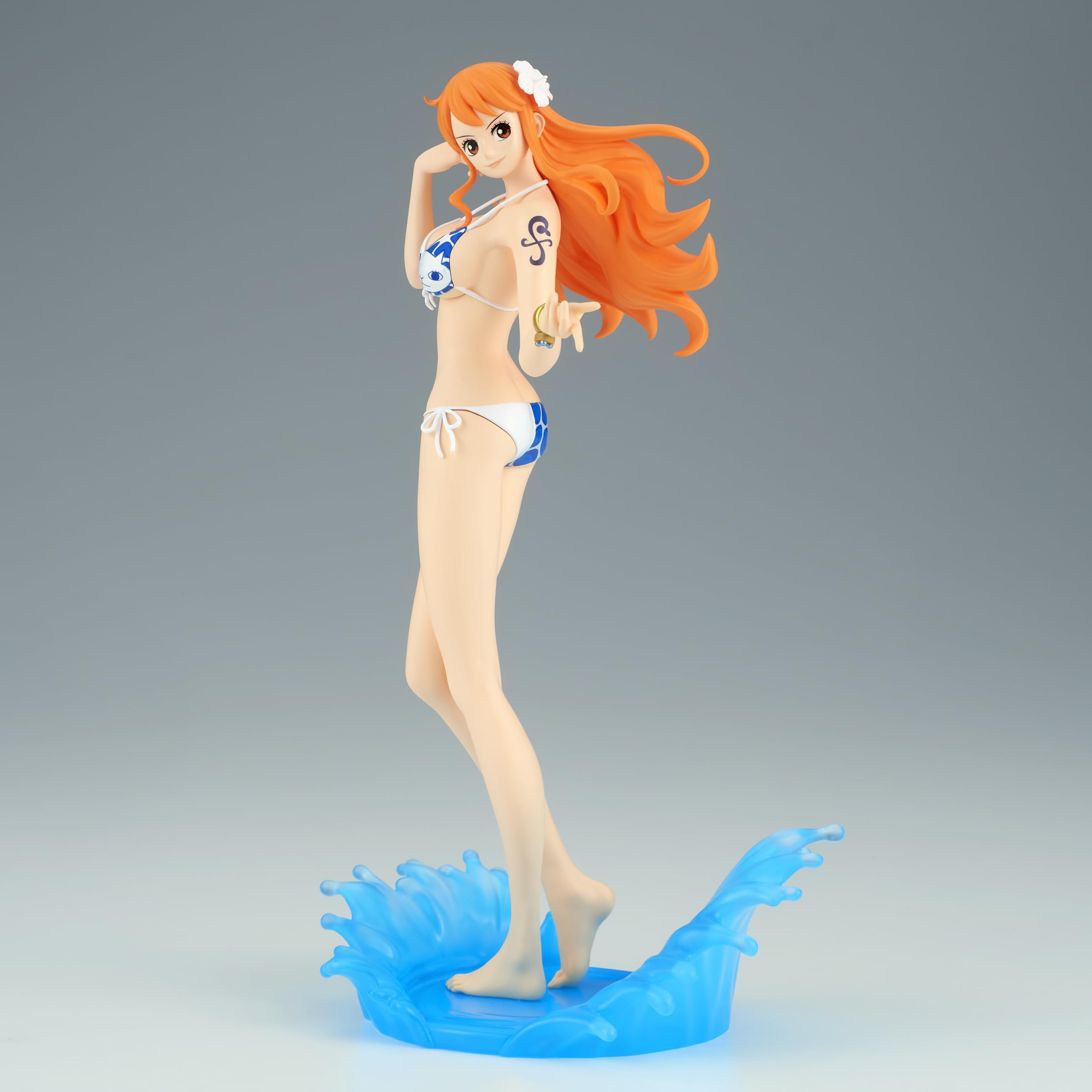 Banpresto Nami Splash Style figure back view adds depth to collection