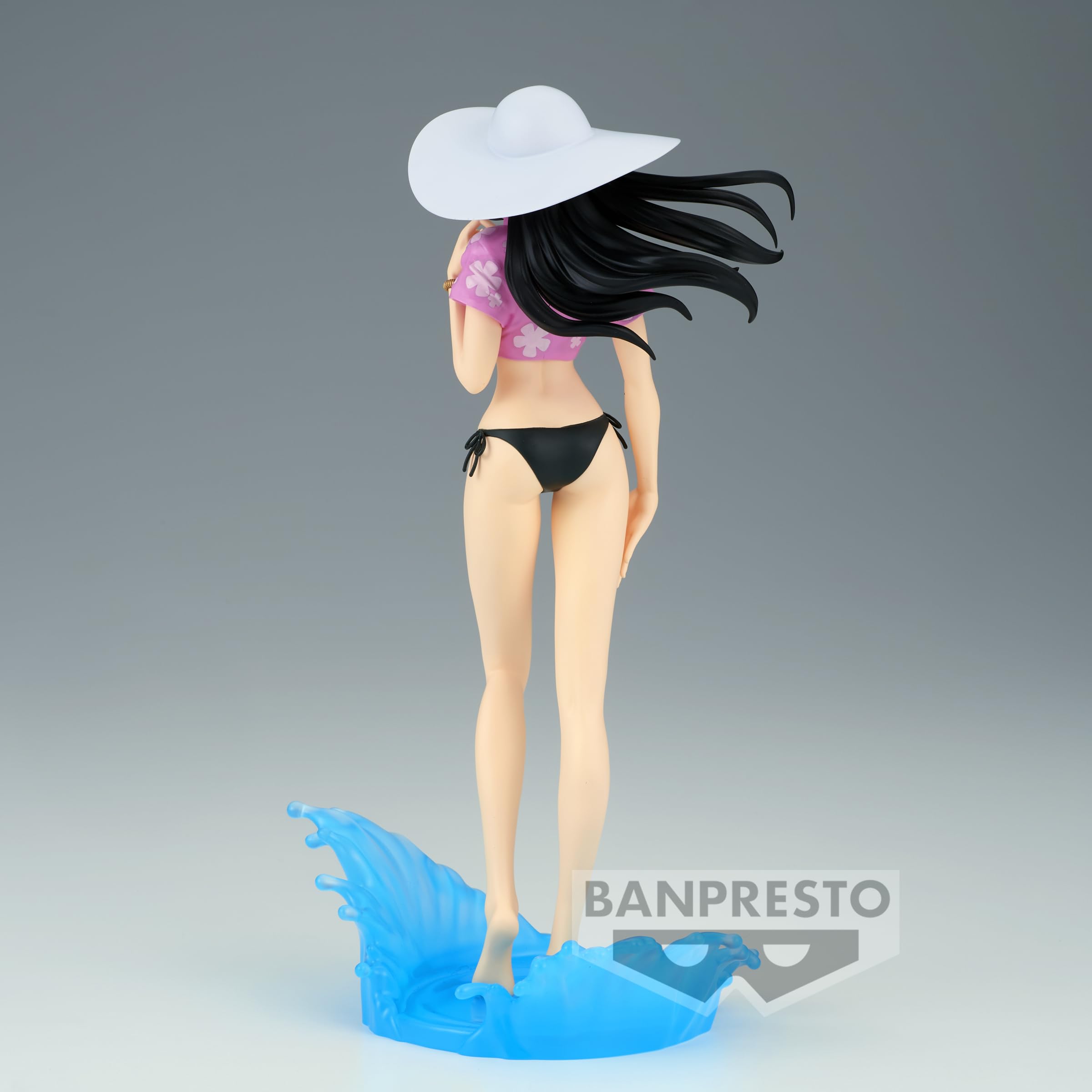 Gloss finish on Nico Robin Splash Style figure boosts collectible appeal