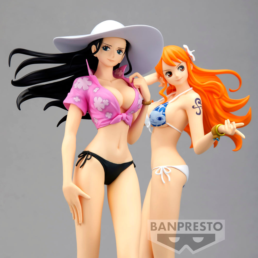 Nico Robin Splash Style figure with a stable stand for secure display