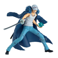 Banpresto Trafalgar Law II Battle Record figure—side view left highlights pose and shelf presence.