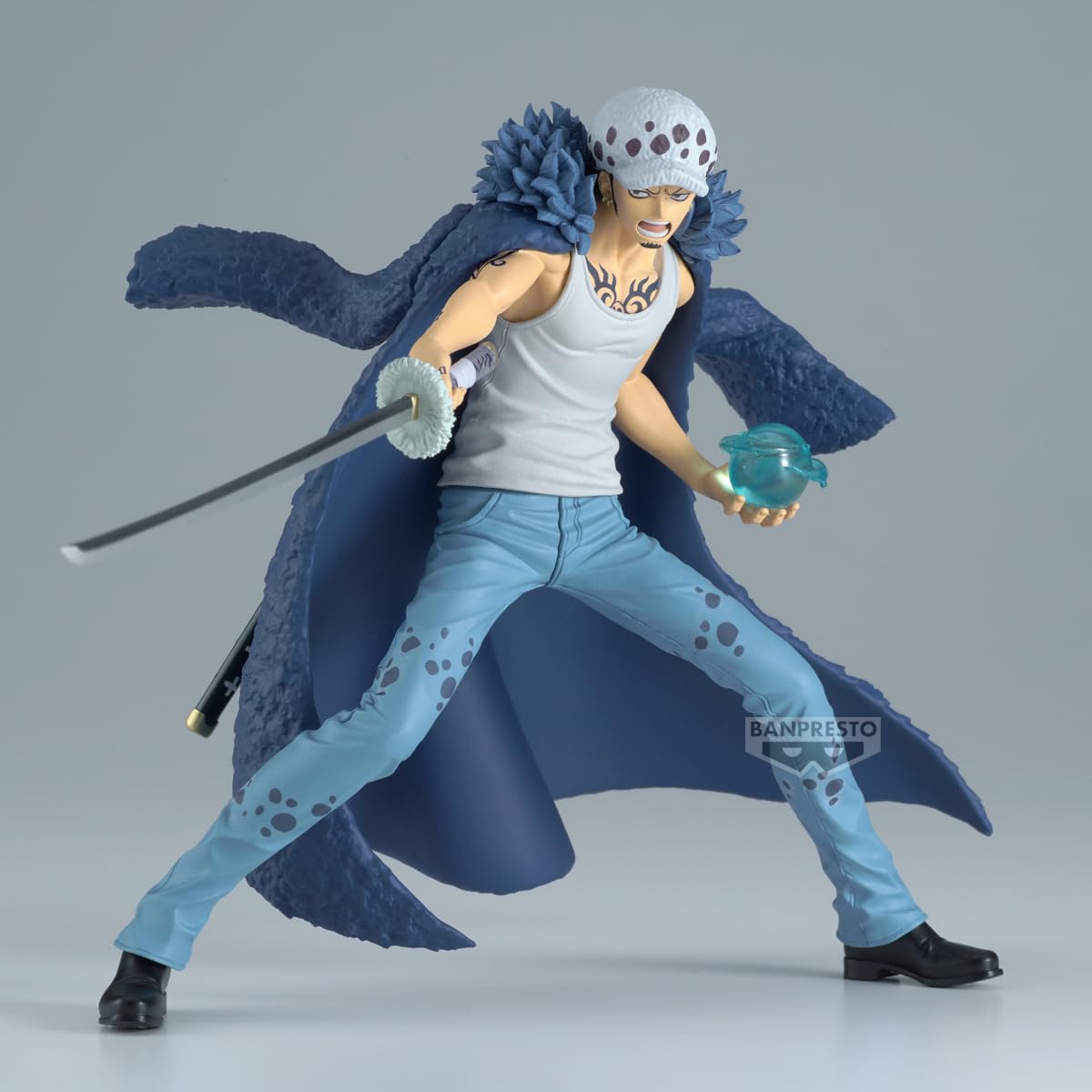 Banpresto Trafalgar Law II Battle Record figure—side view right shows details and balance.
