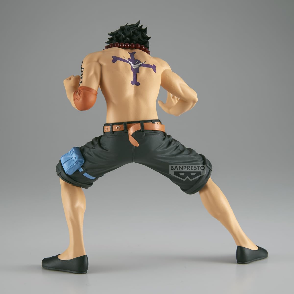 Banpresto Portgas D Ace Battle Record collection-display pairs with related figures.