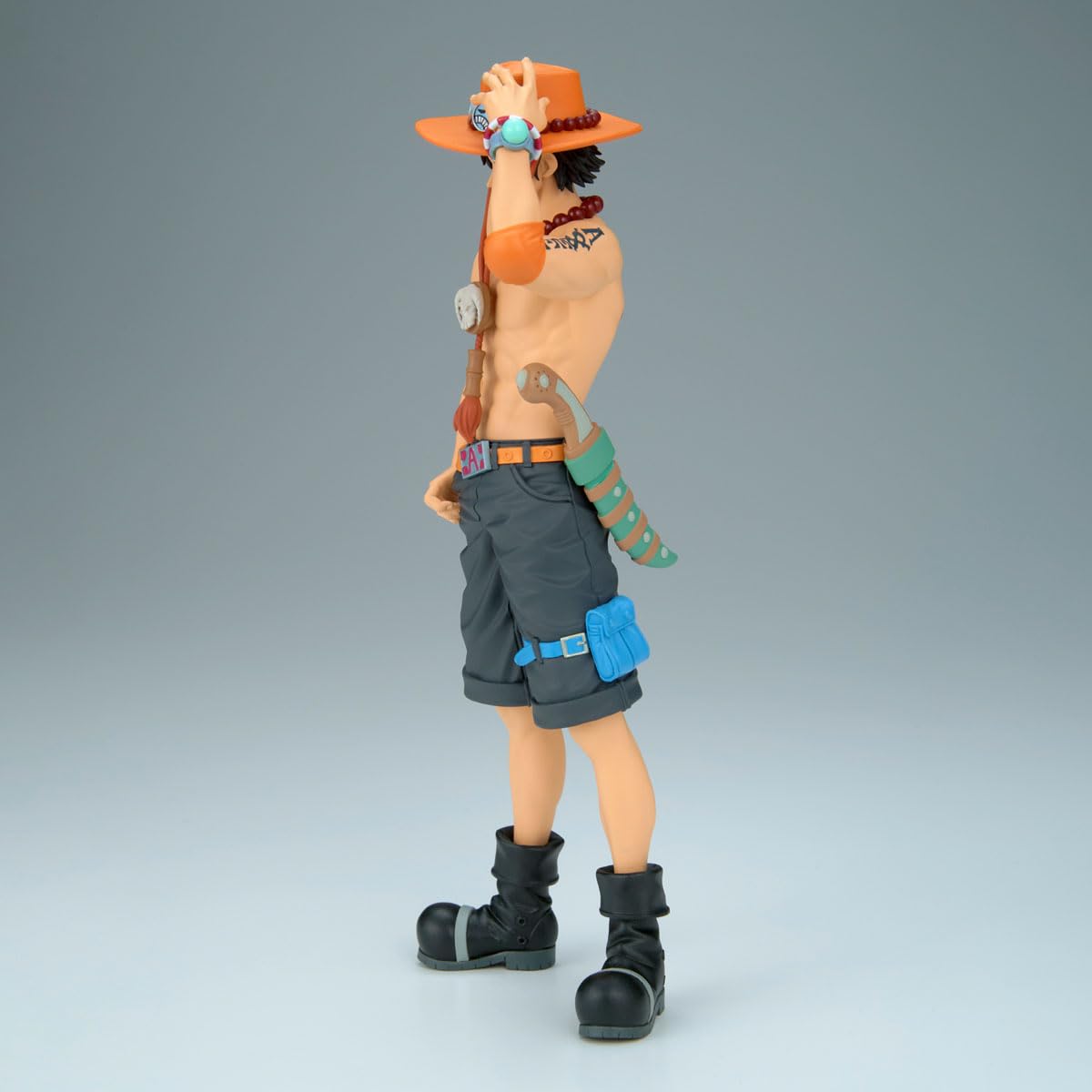 Banpresto Portgas D. Ace DXF box with official licensing label