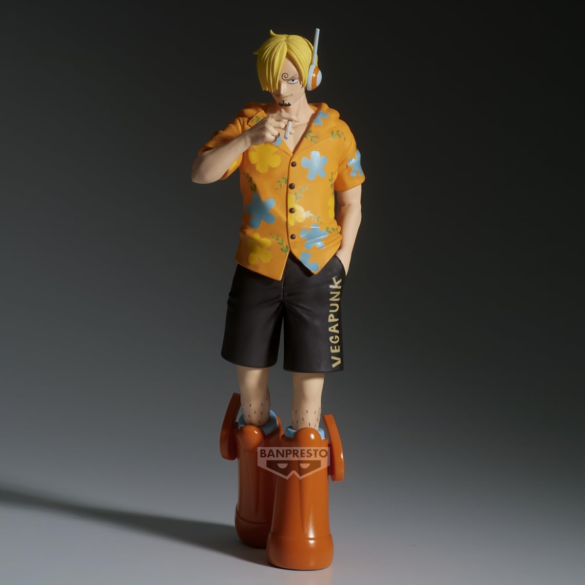 Banpresto Sanji Egghead Shukko figure detailed features close-up.