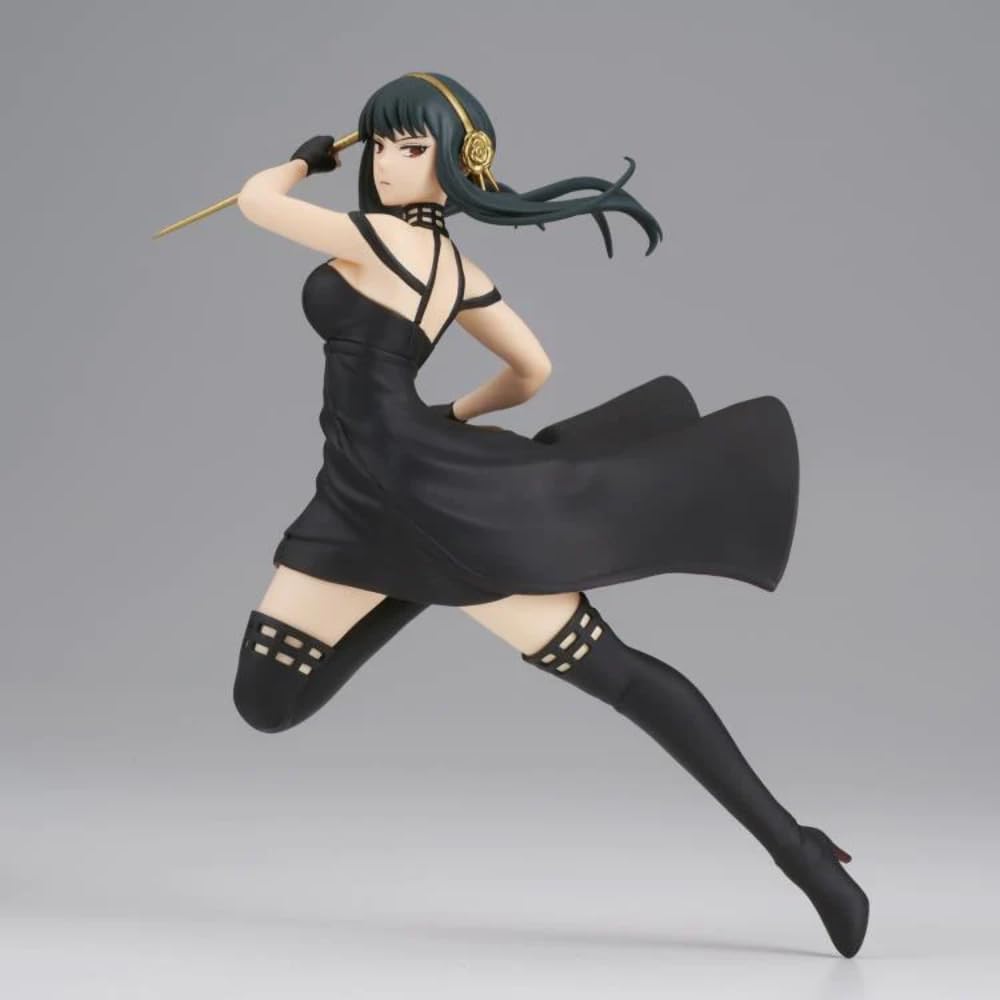 Banpresto Yor Forger Vibration Stars pose side view highlighting silhouette