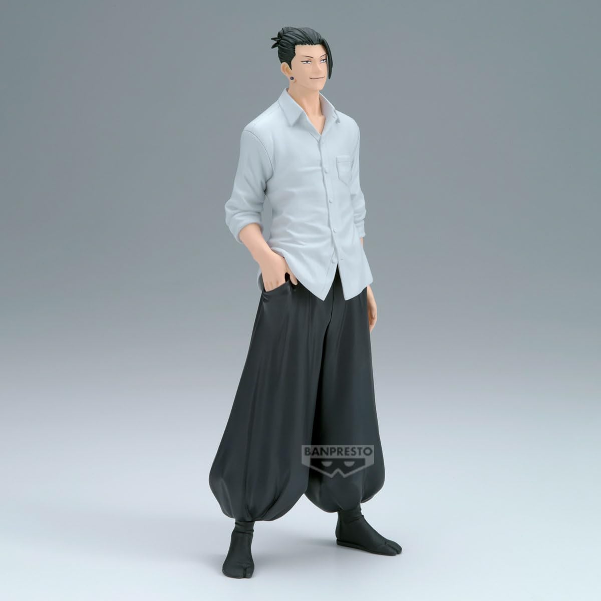 Close detail of Banpresto Suguru Geto sculpt and color on the figure