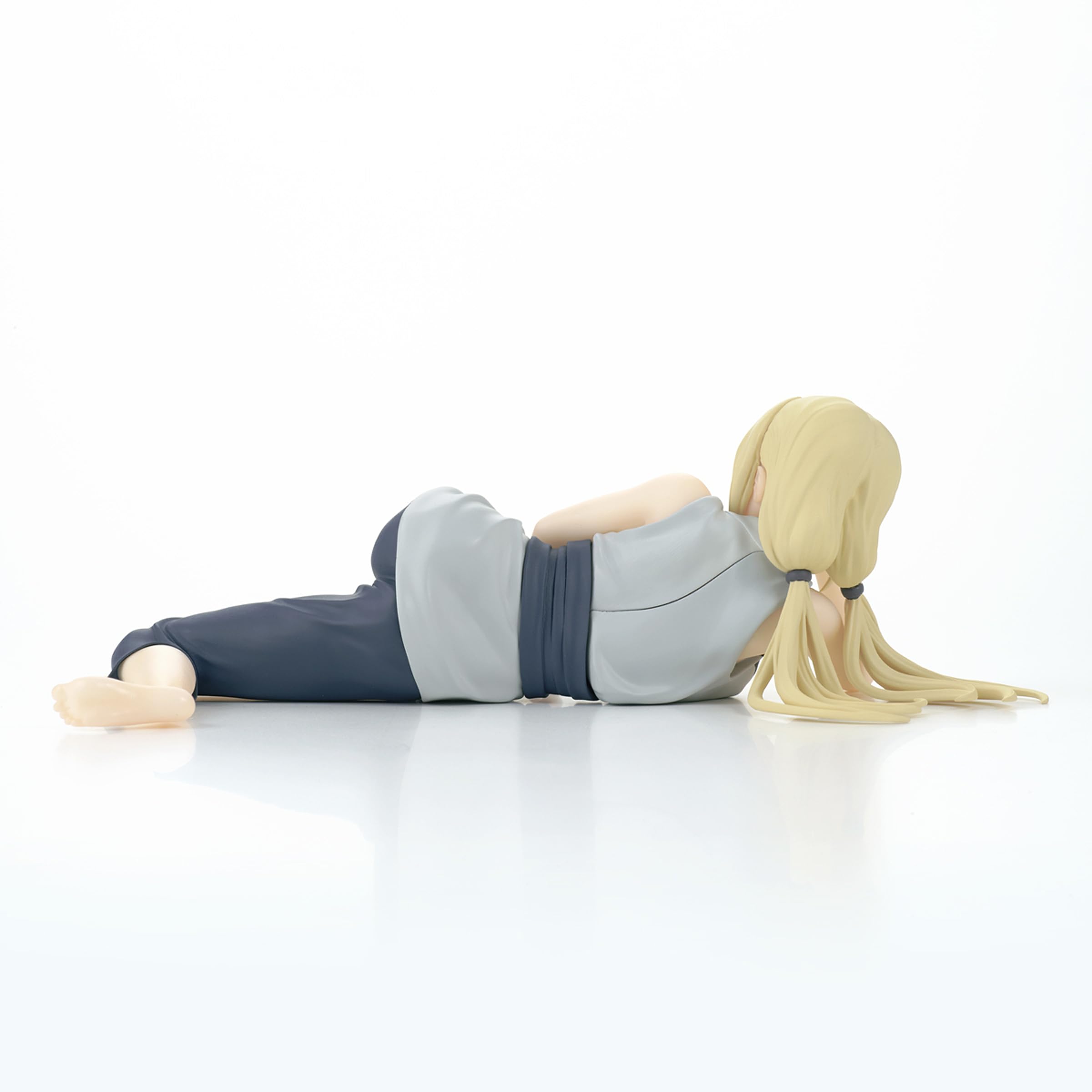 Banpresto Tsunade Relax Time figure ready for shelf display setup