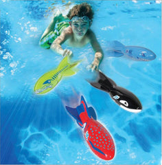 BANZAI torpedo beasts sharks for careful retrieval and splashy play.