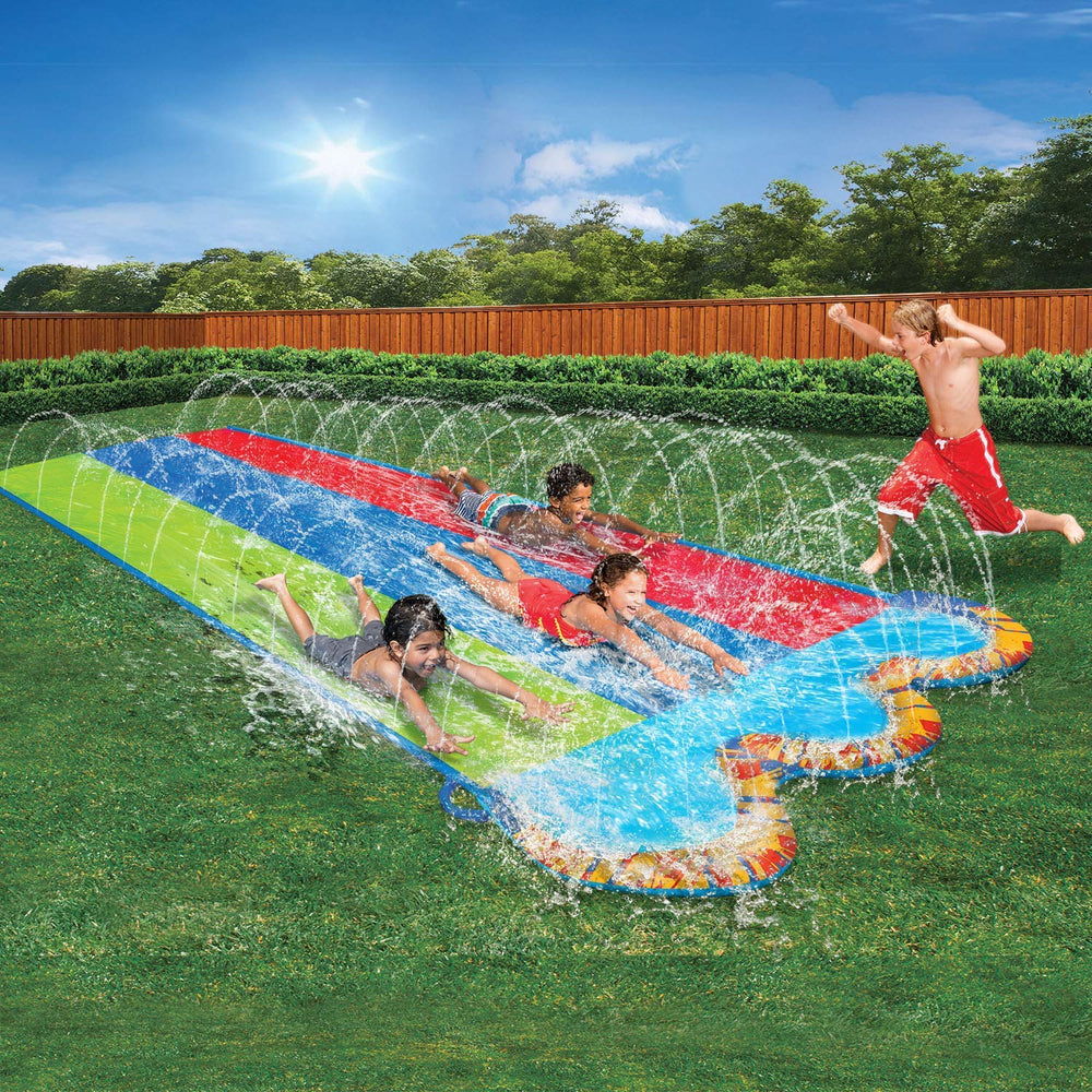 Banzai water-spraying bumper adds splash during play.