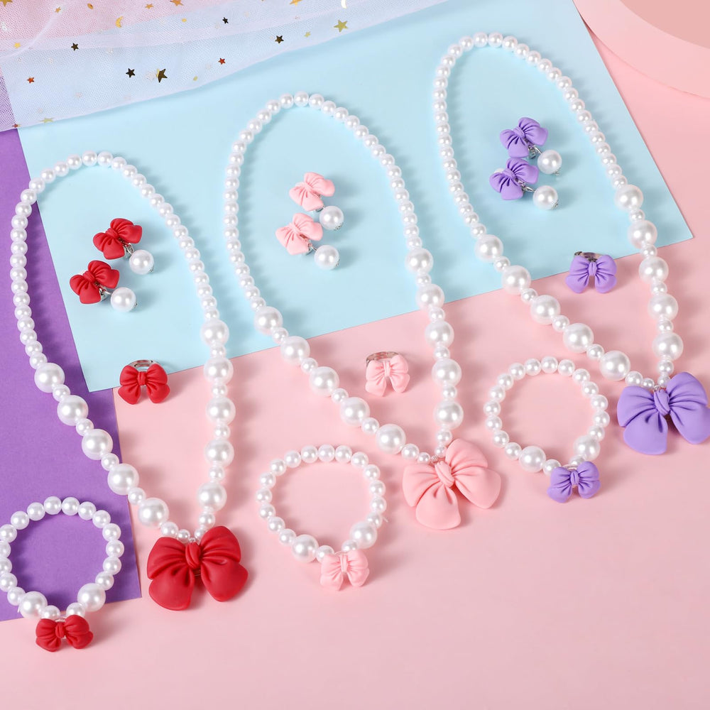 Baobaojoy bow ring sparkles for tiny fingers during pretend play