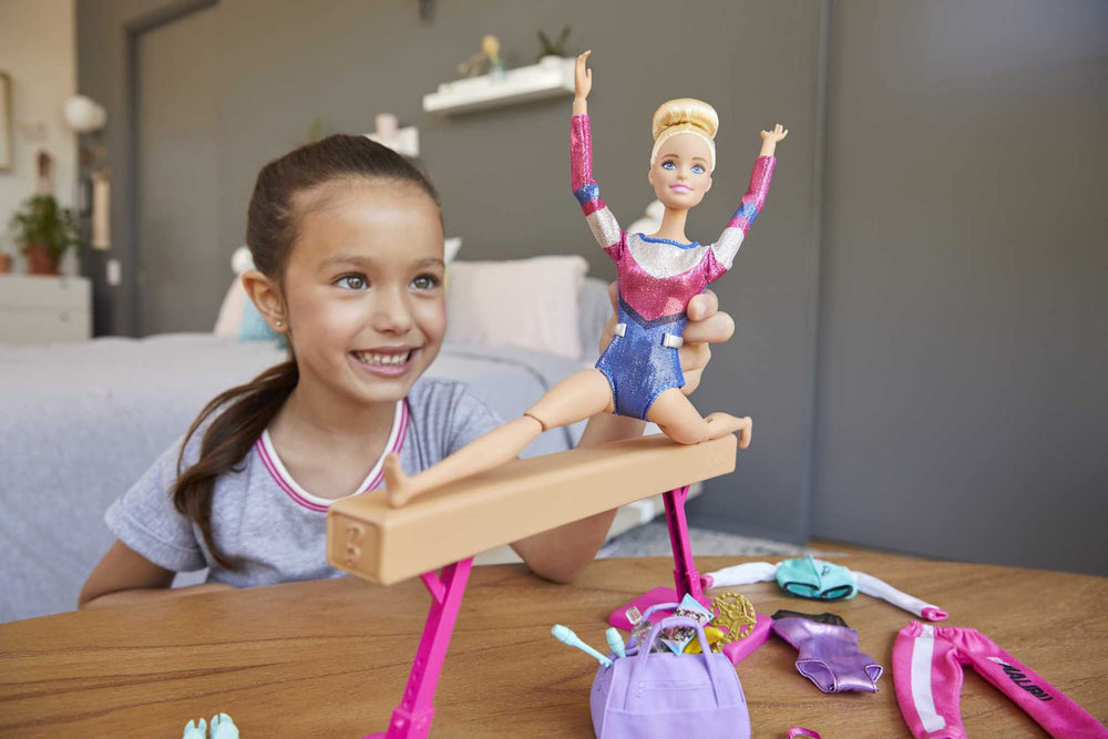Barbie Careers Playset balance beam focus for action-packed gymnastic routines.