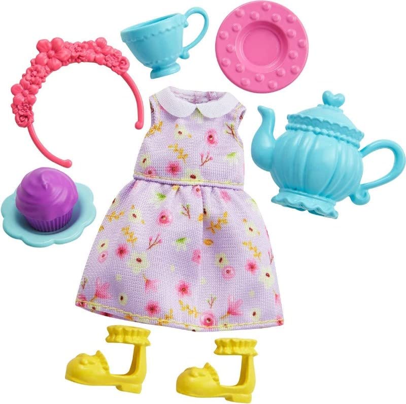 Barbie Chelsea tea cups and saucers for delightful pretend tea moments with friends.