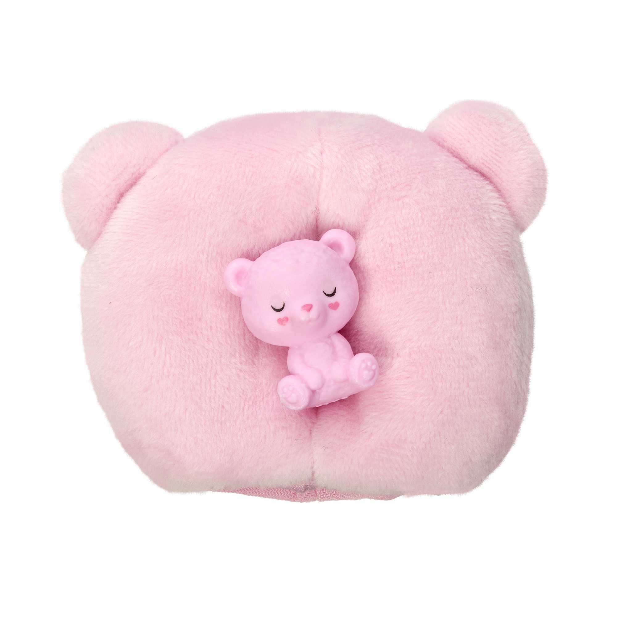 Barbie Cutie Reveal over-sized fleece jacket for cozy styling moments.