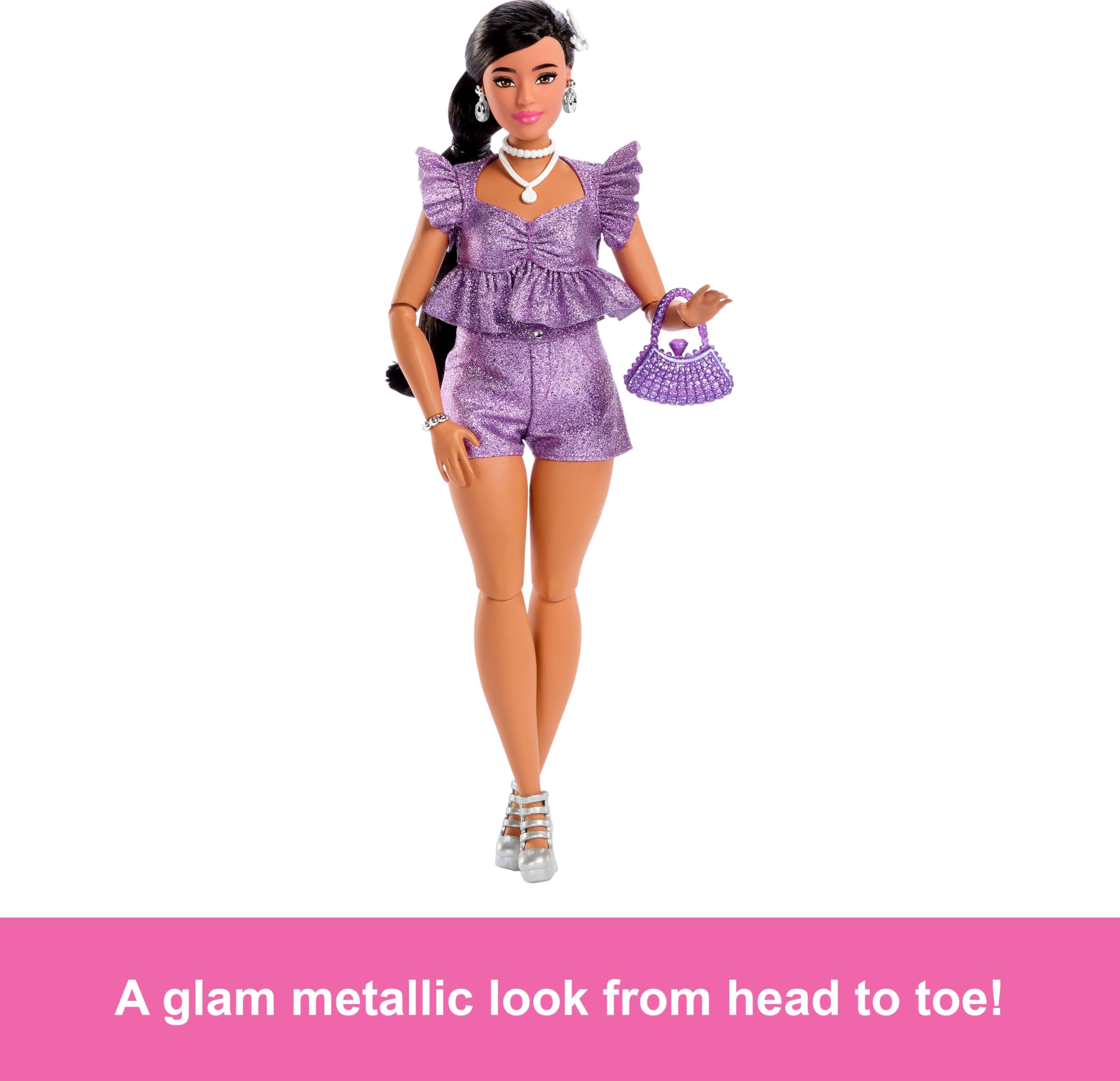 Barbie Deluxe Style accessories with pearly jewelry for polished fashion looks.