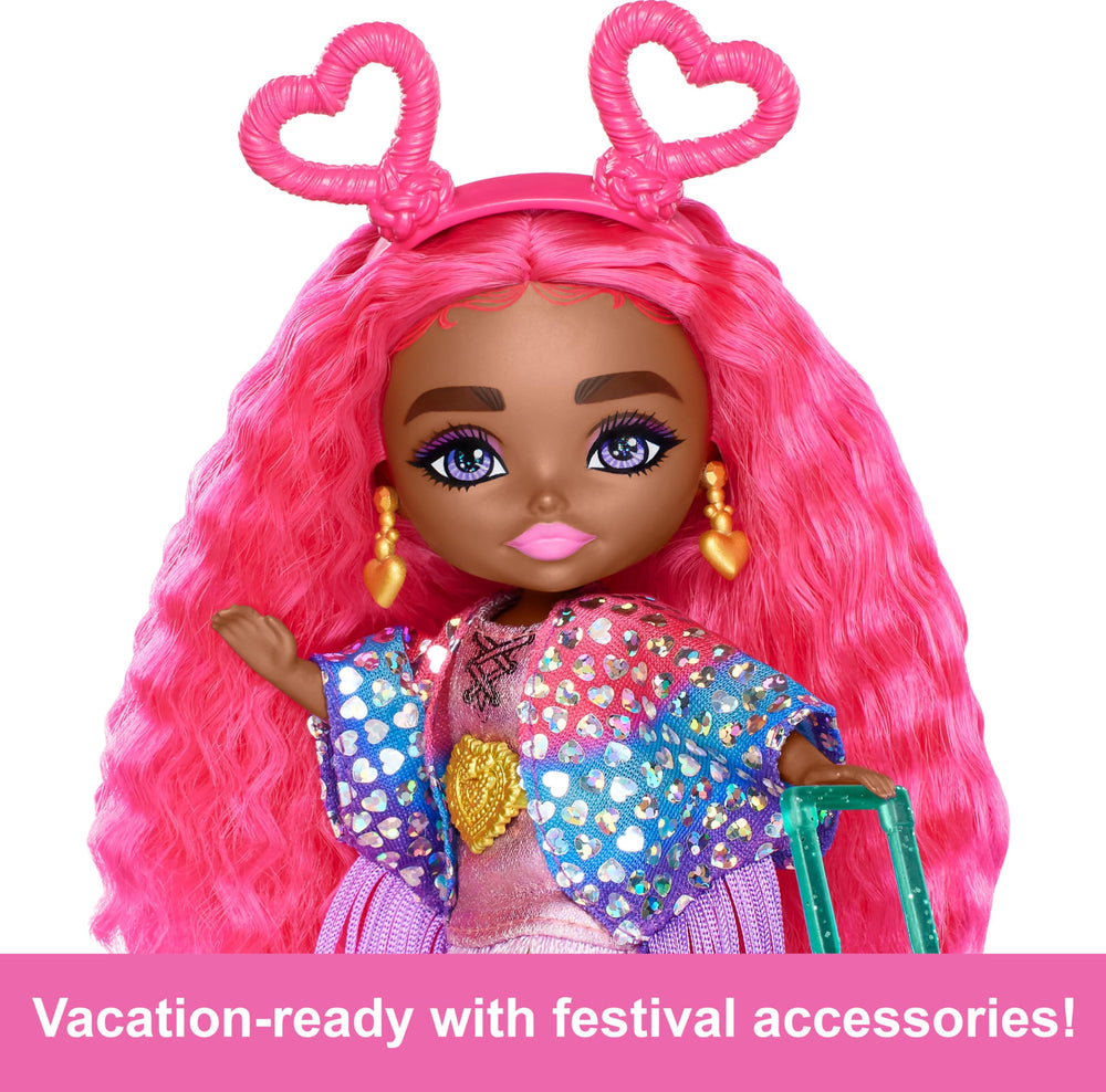 Barbie Extra Fly Minis heart headband adds cute, collectible detail for styling fun.