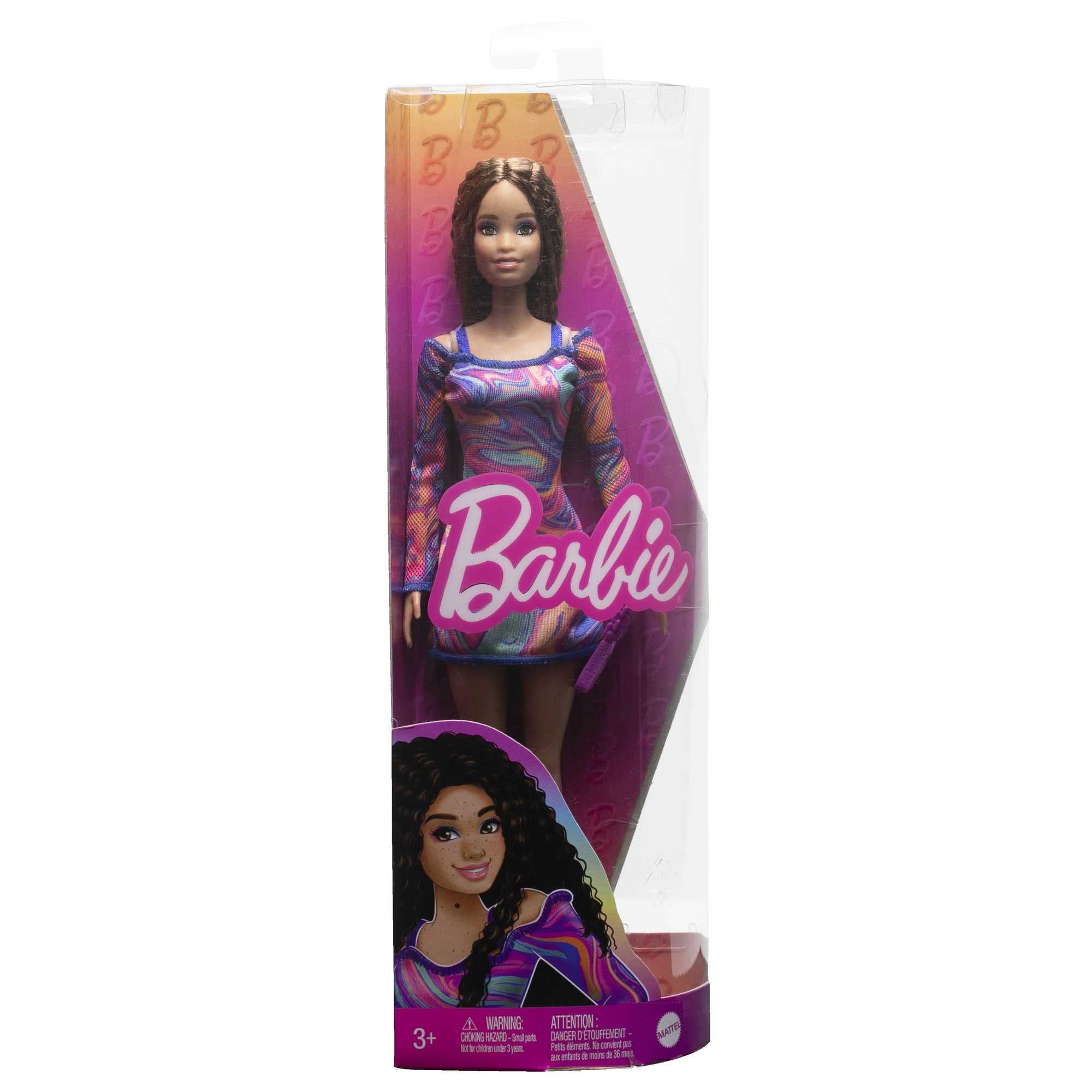 Barbie Fashionistas 206 full outfit ready for daily adventures and friendship play.