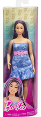 Barbie Fashionistas diverse look encourages imaginative stories and role play.