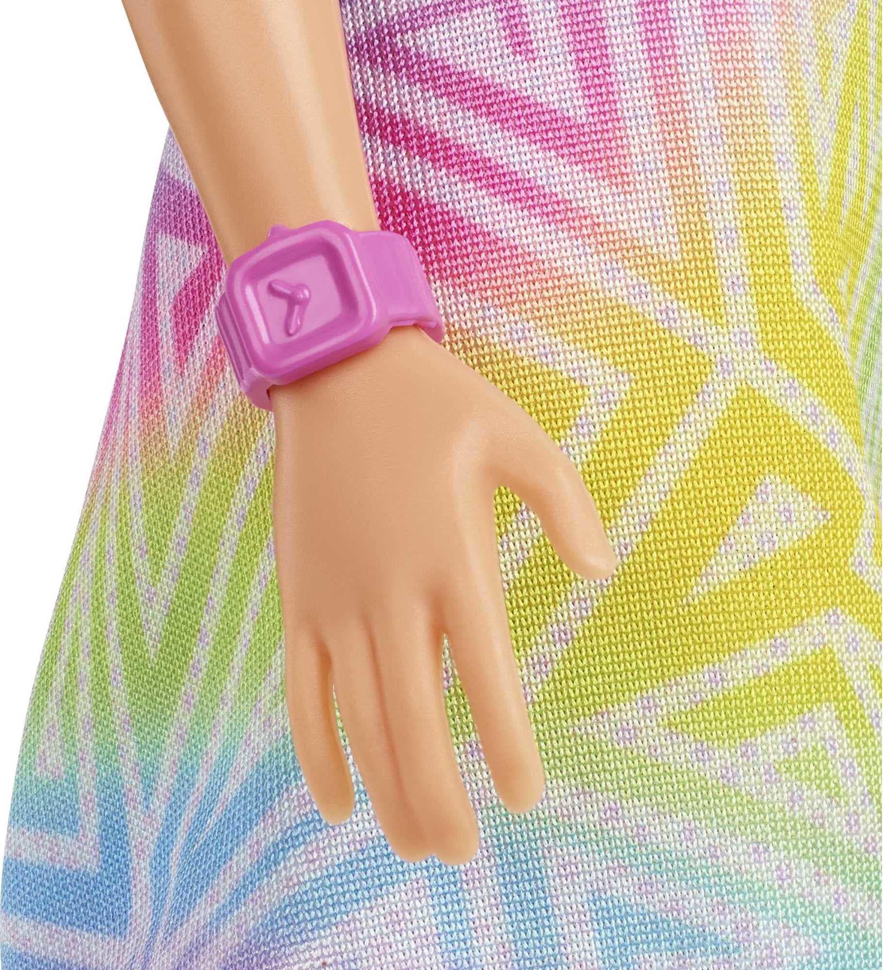 Barbie Fashionistas #190 purple bracelet coordinates with outfits
