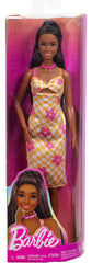 Barbie Fashionistas #233 diverse styling invites kids to mix and match outfits