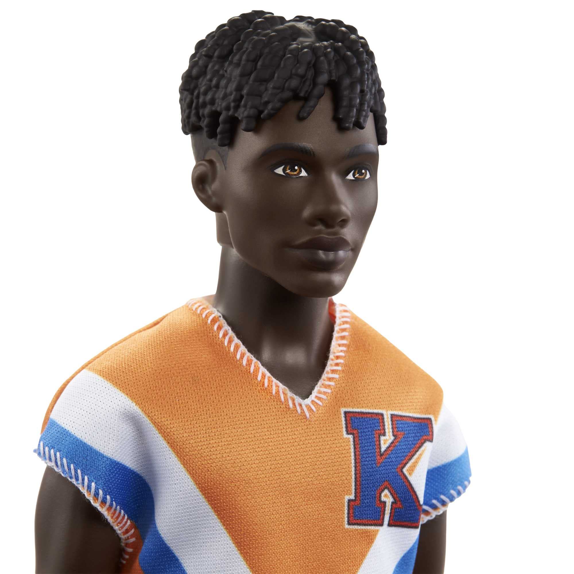 Barbie Ken Fashionistas 203 grey shorts, versatile everyday outfit.