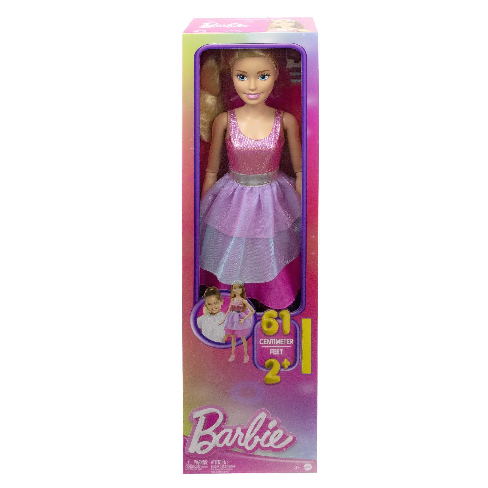 Barbie logo necklace detail enhances authentic look for dress-up.