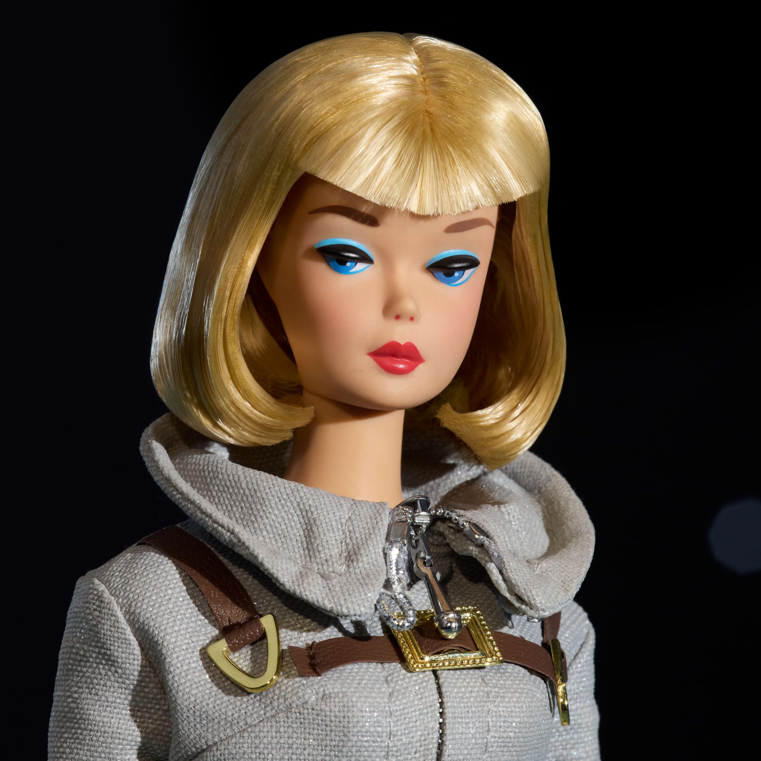 Barbie Miss Astronaut doll with bendable legs for posing.