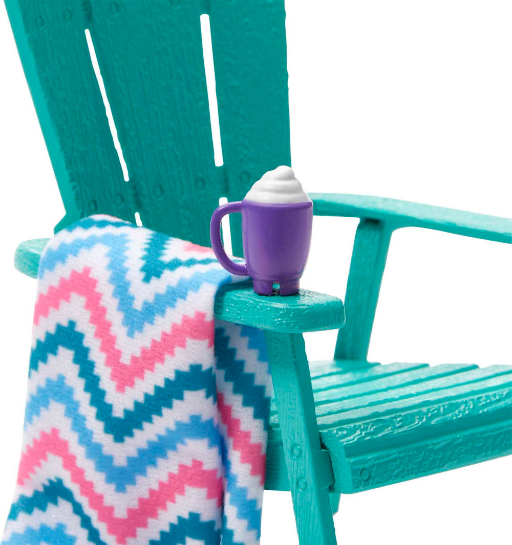 Barbie lantern detail enhances evening outdoor play