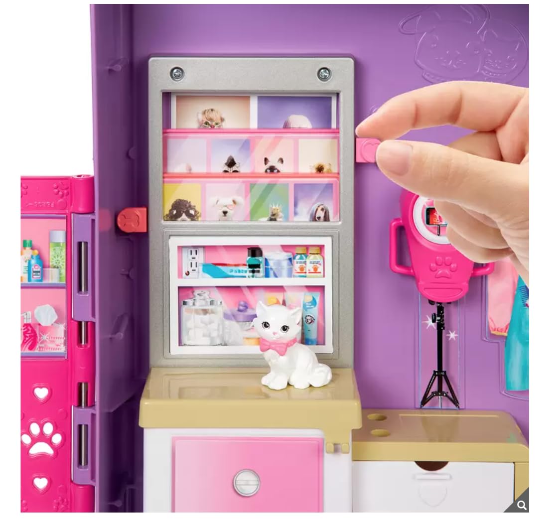 Barbie Pet Nursery Playset care station for bathing and bonding.