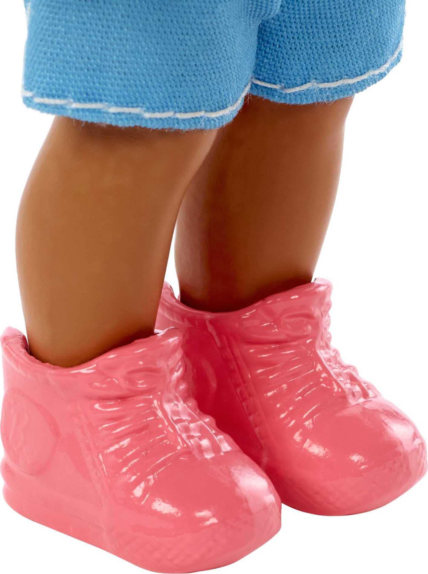 Barbie Skipper Babysitters Inc mealtime scene prompts imaginative daily routines.