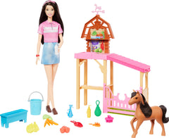 Barbie Stable Playset: stable scene sparks imaginative care routines.