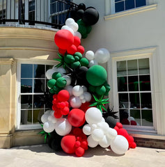 BAUANOOY party decor with red balloons setup