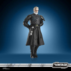 Baylan Skoll lightsaber accessory included for posing options.