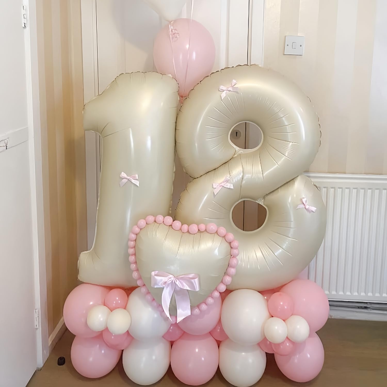 BBPOOL Cream 0 balloon bright cream color in birthday scene