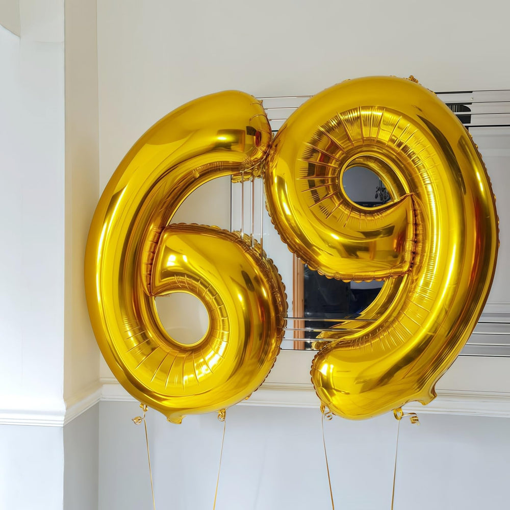 BBPOOL Gold 3 birthday display elevates photos and celebrations.