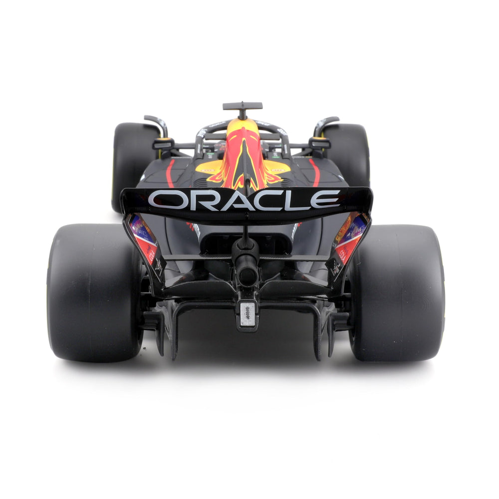Bburago RB19 driver helmet detail adds authenticity