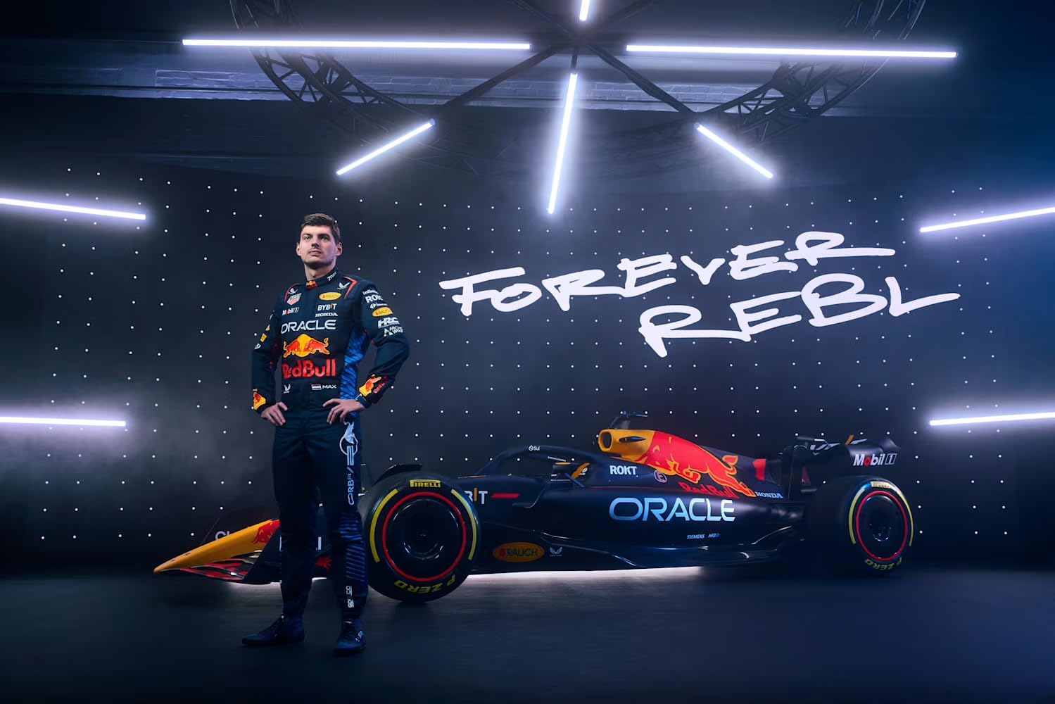 BBurago Red Bull RB20 F1 licensed emblem ensures authenticity