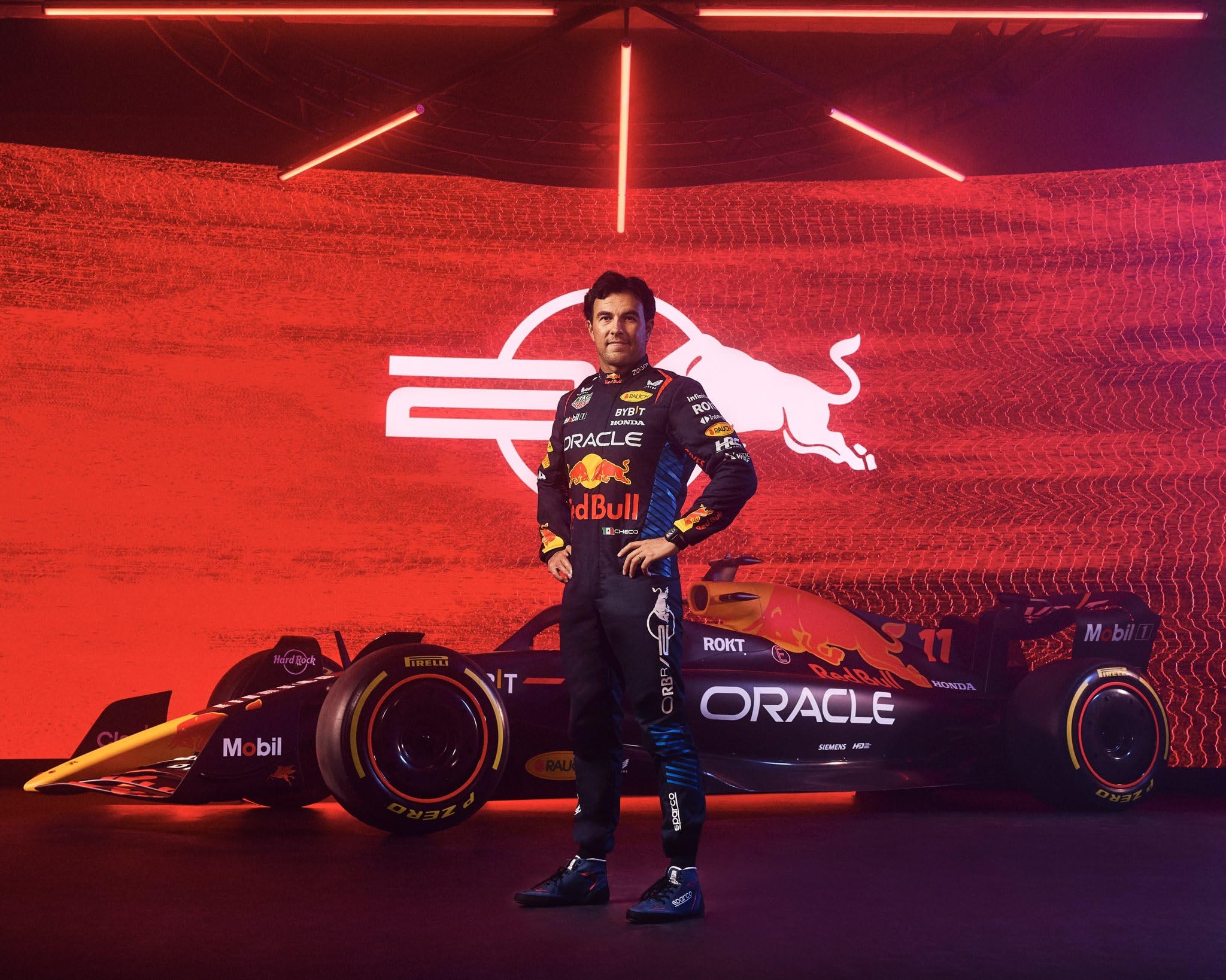 BBurago Red Bull RB20 licensing stamp confirms collectible quality and legitimacy.