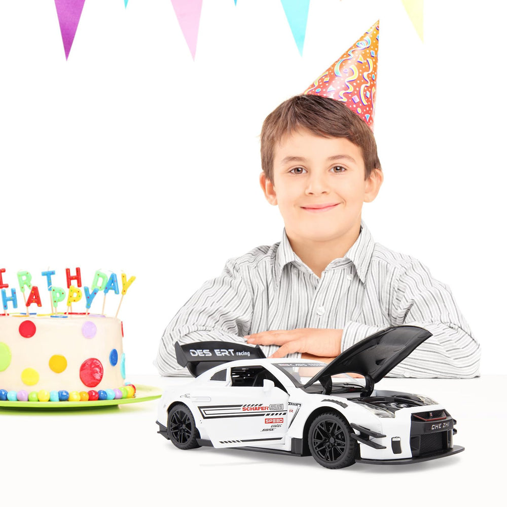 BDTCTK GTR model packaging box adds collectible appeal for gifting